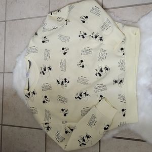 Mickey graphic sweater
